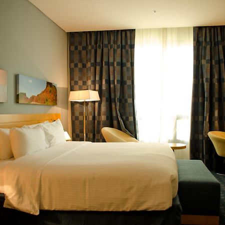 City Seasons Hotel & Suites มัสกัต ภายนอก รูปภาพ